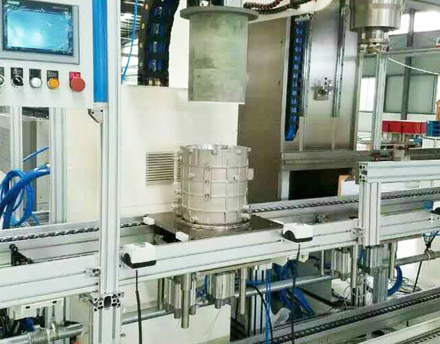 电机壳在线加热应用现场